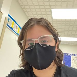 Meet your Posher, Cassie